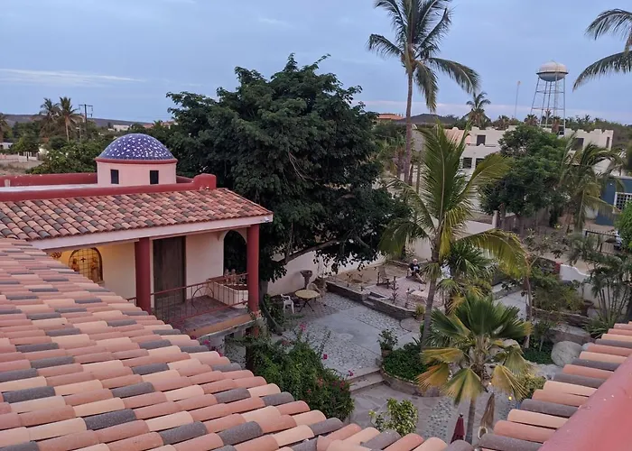 Hacienda De Palmas Bed & Breakfast *